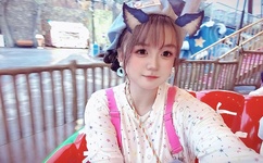 aa制生活梁碧华